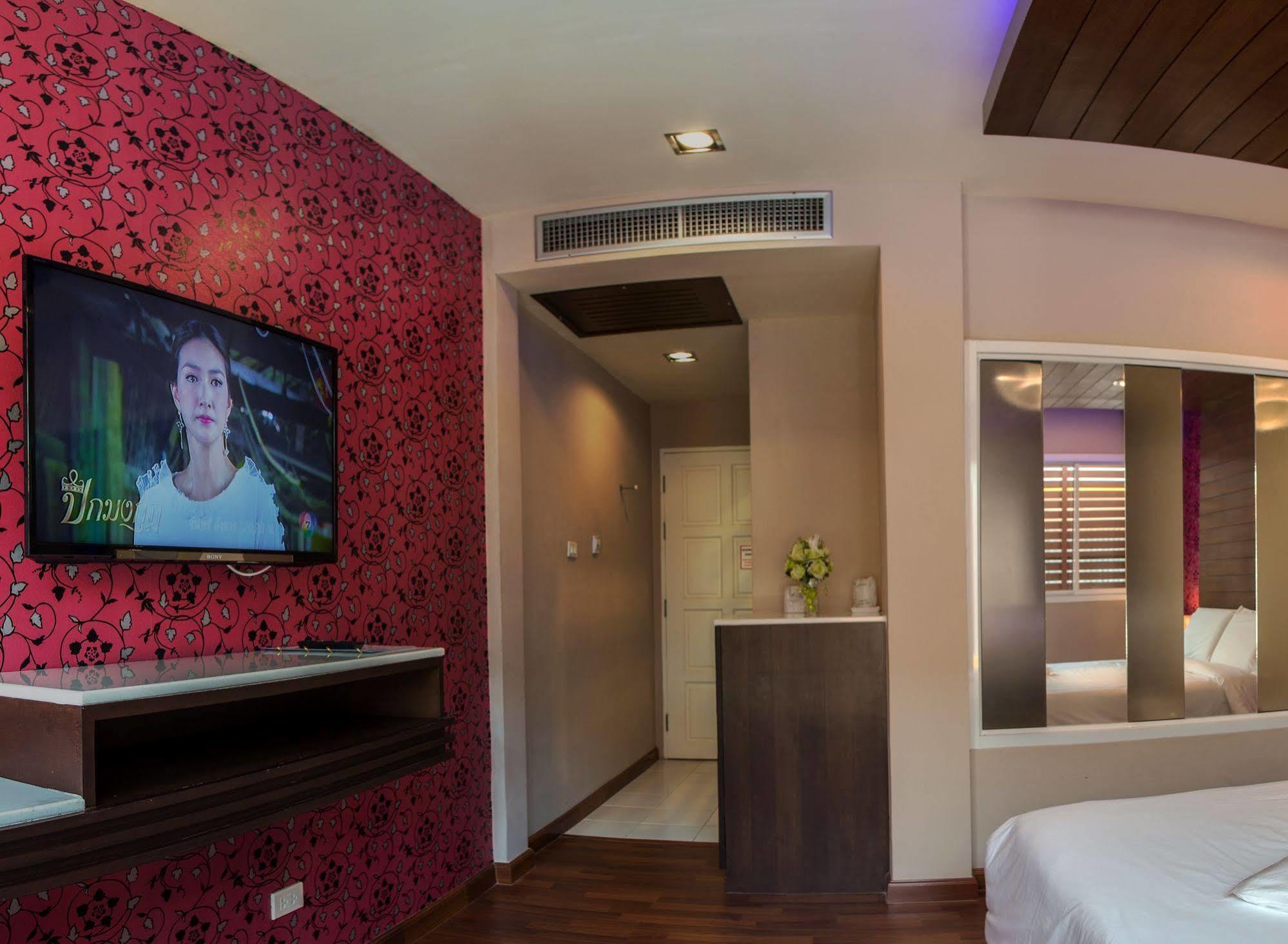 The Ring Hotel Hat Yai Exterior foto